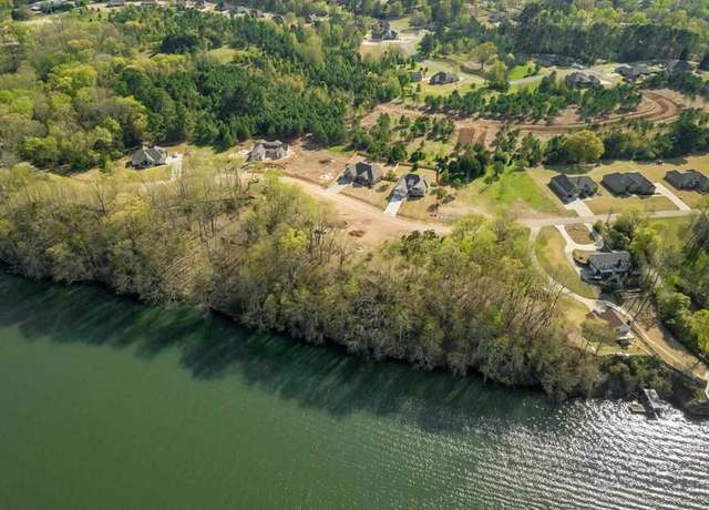 Property at 2106 Skypark Rd, Florence, AL