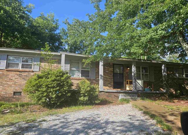 Property at 820 Cypress Mill Rd, Florence, AL, 3 beds, 1.5 baths