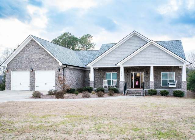 Property at 1476 Orchard Dr NE, Cullman, AL, 4 beds, 4.5 baths