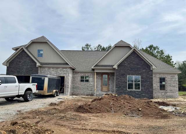 Property at 302 Kellylyn Lndg, Florence, AL, 4 beds, 3 baths
