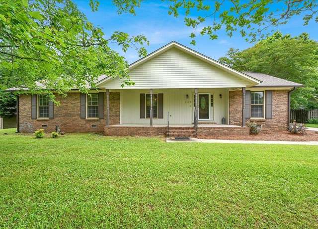 Property at 1629 Ridge St NW, Cullman, AL, 3 beds, 2 baths