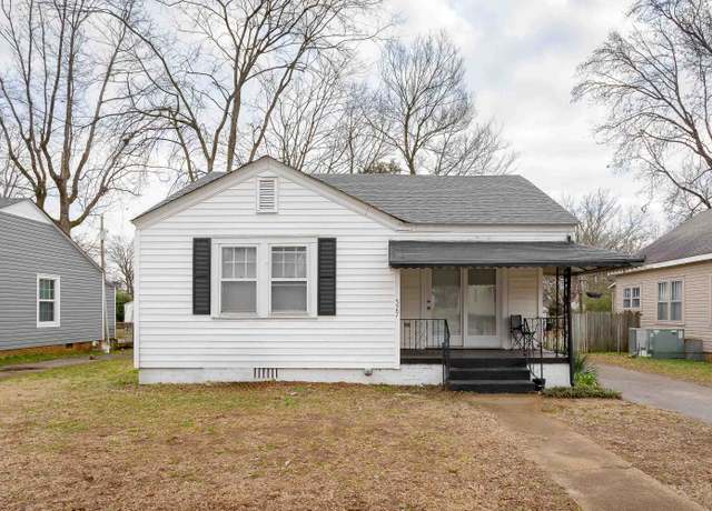 Property at 527 W Cleveland Ave, Florence, AL, 3 beds, 2 baths