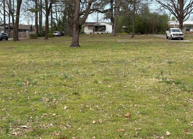 Property at 0 Price Dr, Florence, AL