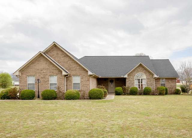 Property at 685 Cloverleaf Cir, Killen, AL, 3 beds, 2 baths