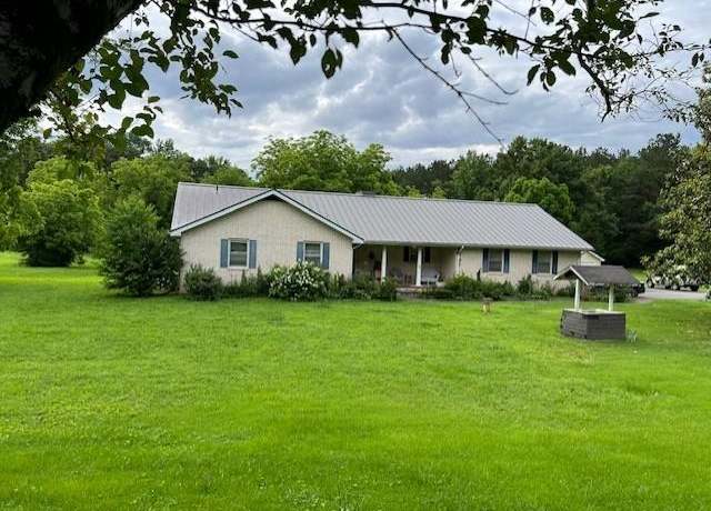 Property at 425 Cedar Hill Ln, Tuscumbia, AL, 3 beds, 2 baths