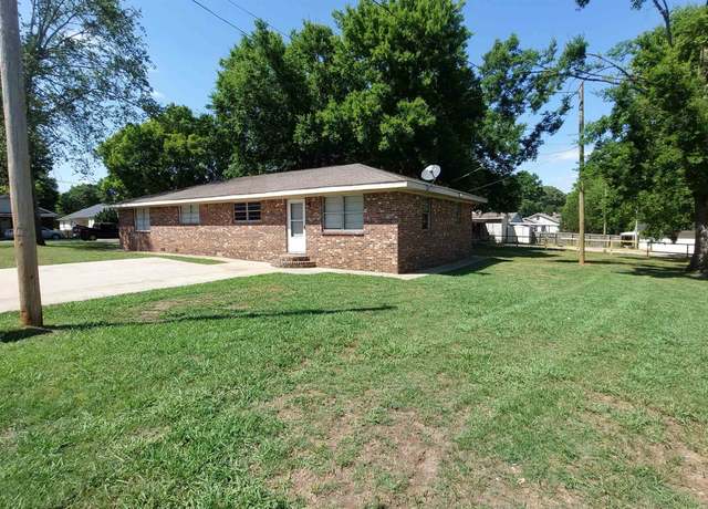 Property at 2800 E 10th Ave Unit 1, 2, 3 & 4, Sheffield, AL