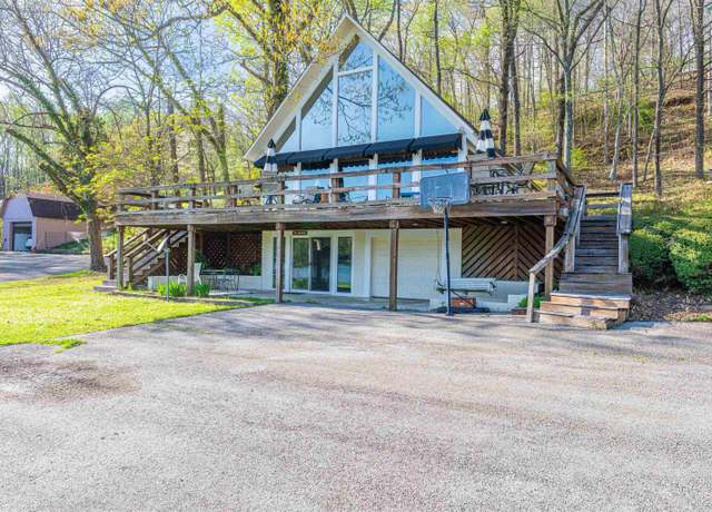 Property at 406 Johnson Dr, Florence, AL, 3 beds, 2 baths
