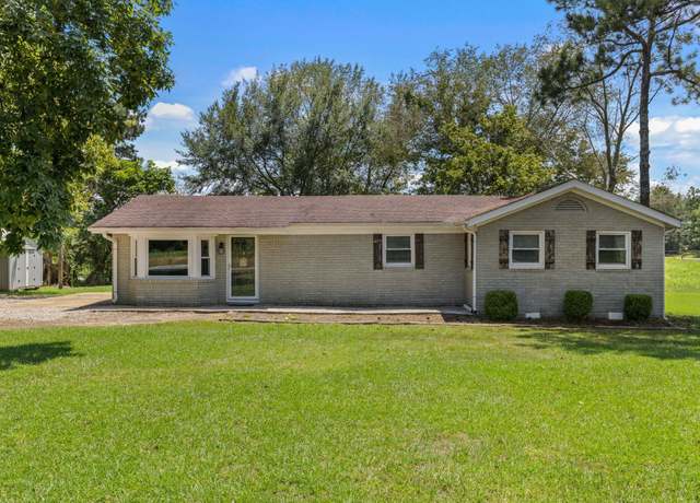 Property at 2332 Co Rd 36, Killen, AL, 3 beds, 3 baths
