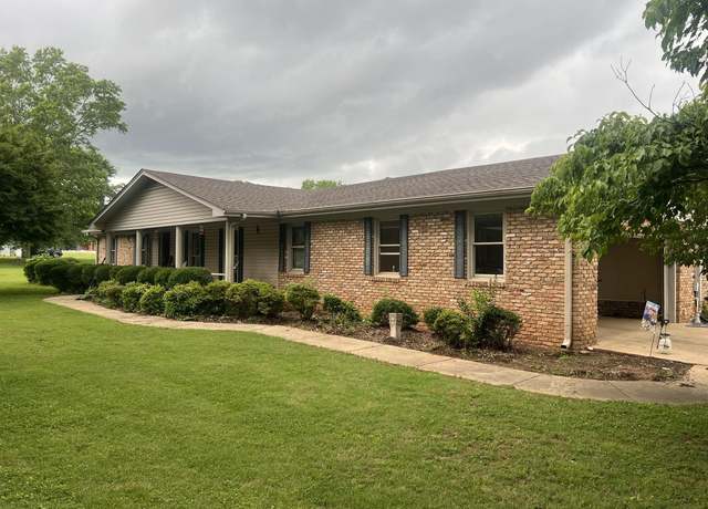 Property at 6865 River Rd, Muscle Shoals, AL, 3 beds, 2.5 baths