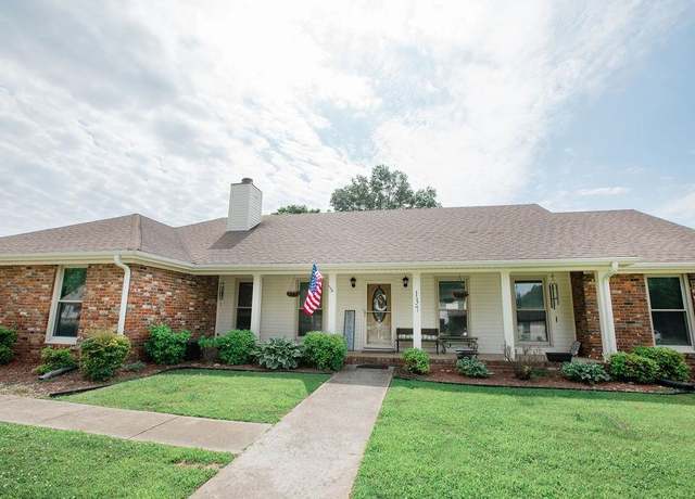 Property at 137 E Oak Hill Dr, Florence, AL, 3 beds, 2 baths