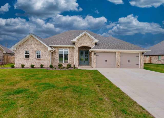 Property at 197 Wynchase Dr E, Muscle Shoals, AL, 3 beds, 2 baths