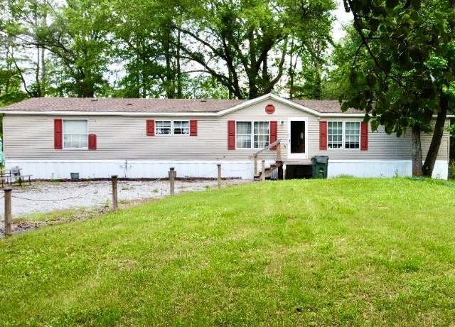 Property at 2113 Grimwood Rd, Toney, AL, 3 beds, 3 baths