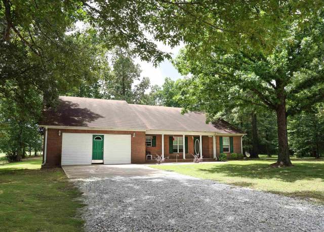 Property at 274 Gobble Dr, Florence, AL, 3 beds, 2 baths