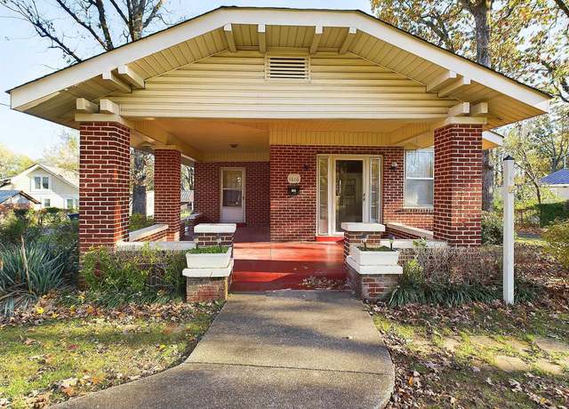 Property at 1616 Chisholm Rd, Florence, AL, 2 beds, 1 bath