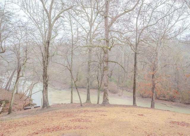 Property at 708 Wilson Dam Cir, Sheffield, AL, 2 beds, 2 baths