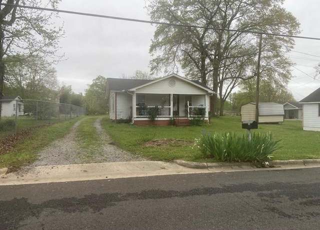 Property at 206 Rosemont Ave, Cullman, AL, 2 beds, 1 bath