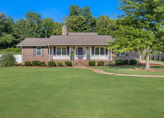 Property at 109 A C Curry St, Muscle Shoals, AL, 4 beds, 3 baths