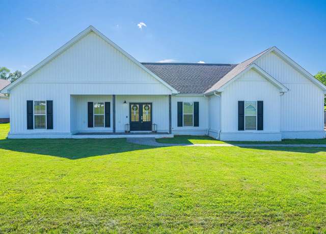 Property at 110 Skyview Cir, Muscle Shoals, AL, 3 beds, 2 baths