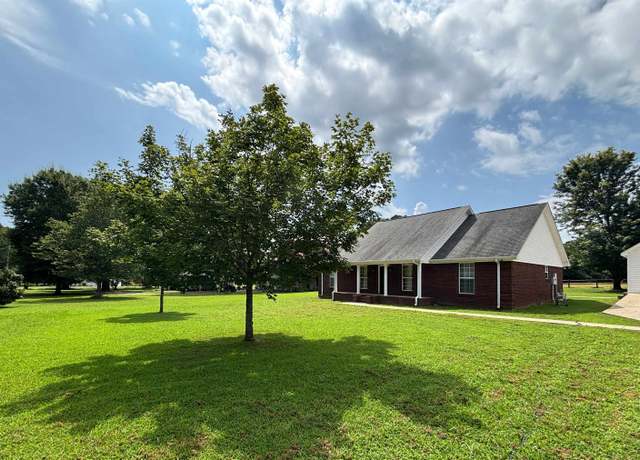 Property at 237 Co Rd 239, Florence, AL, 3 beds, 2 baths
