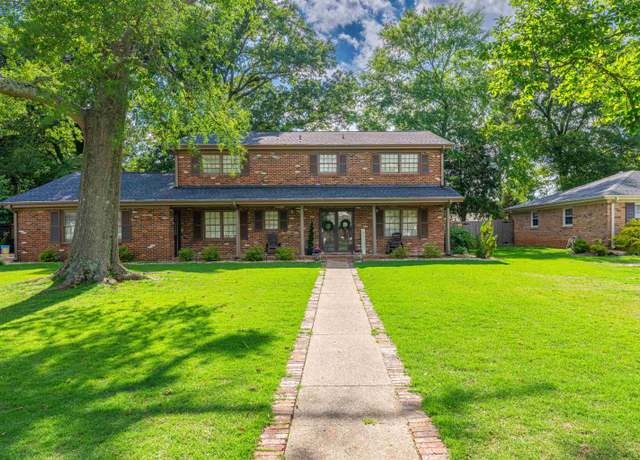 Property at 2217 Bower Dr, Florence, AL, 5 beds, 3 baths