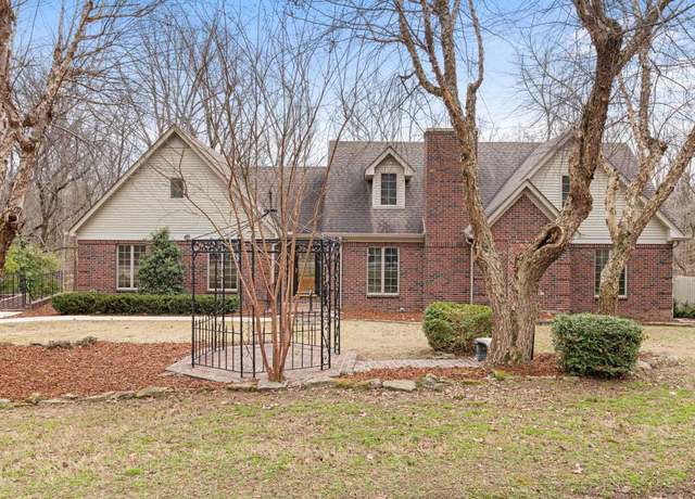 Property at 107 Westwind Cv, Florence, AL, 5 beds, 5.5 baths