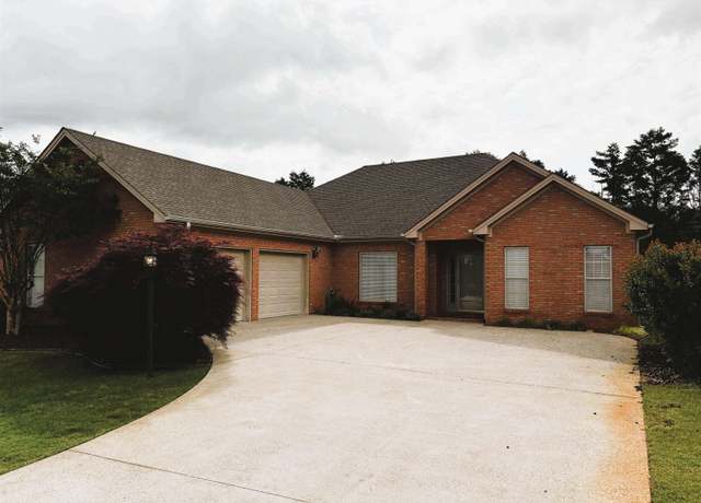 Property at 176 Breckenridge Ct, Florence, AL, 3 beds, 2 baths
