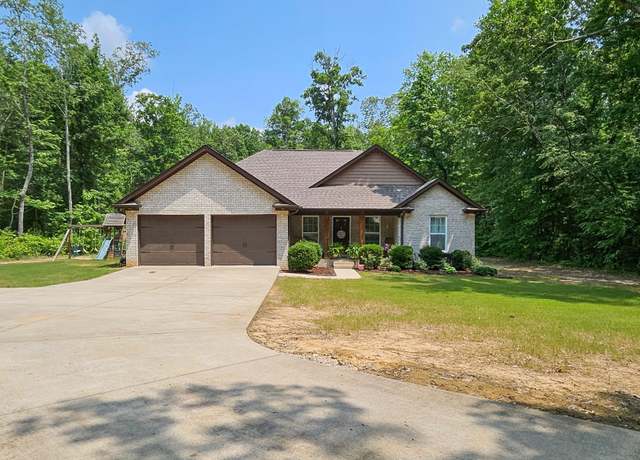 Property at 21107 Co Rd 8, Florence, AL, 3 beds, 2 baths