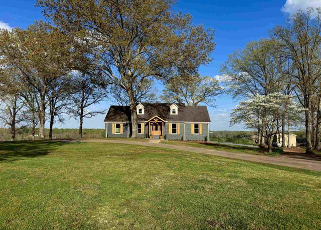 Property at 600 Lakeview Farm Rd, Florence, AL, 5 beds, 4 baths