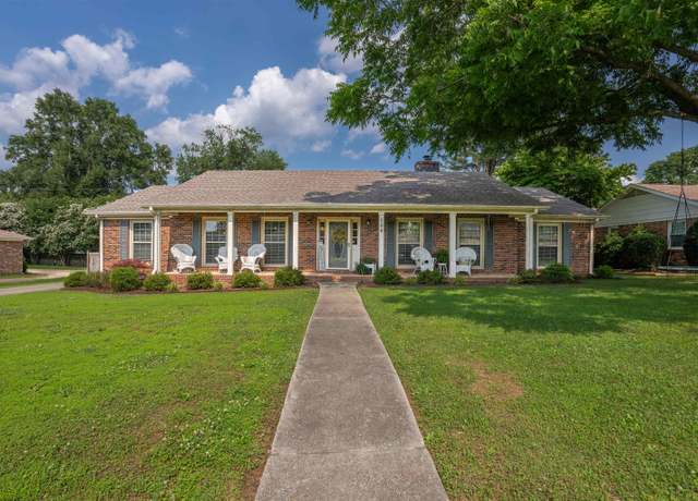 Property at 108 Shirley Dr, Florence, AL, 4 beds, 2 baths