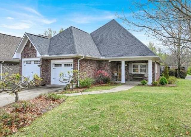 Property at 1701 Wellington Cir SW, Cullman, AL, 4 beds, 3.5 baths