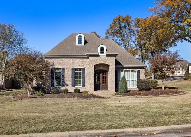 Property at 3441 Cypress Ln, Muscle Shoals, AL, 4 beds, 3.5 baths