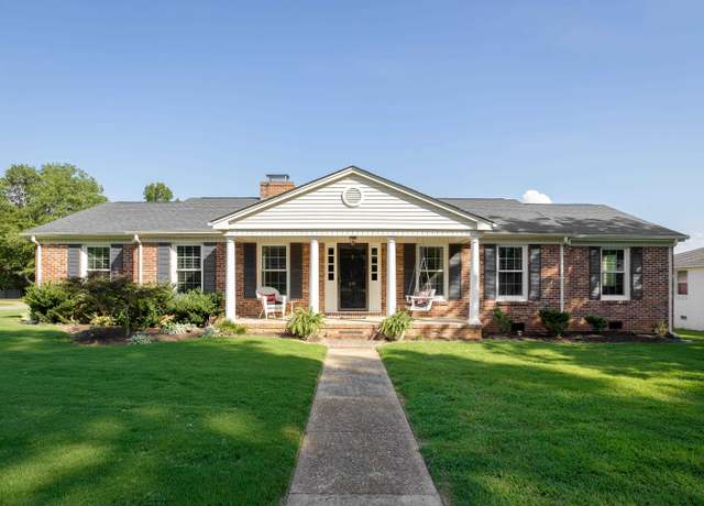 Property at 574 Hazelwood Dr, Florence, AL, 3 beds, 2 baths