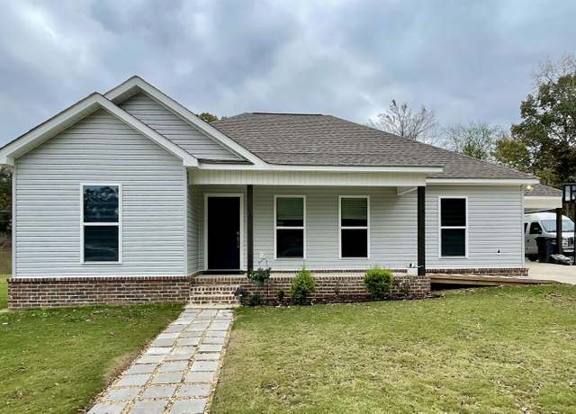 Property at 560 Co Rd 385, Killen, AL, 3 beds, 2 baths