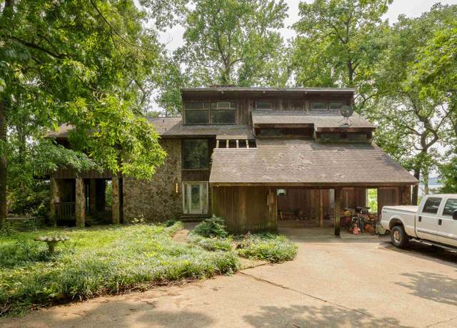 Property at 244 Co Rd 33, Killen, AL, 5 beds, 4 baths