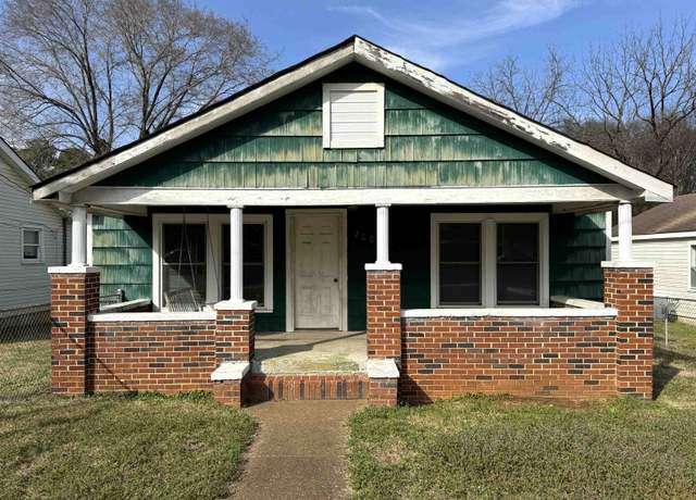 Property at 2009 Midway St, Florence, AL, 2 beds, 1 bath