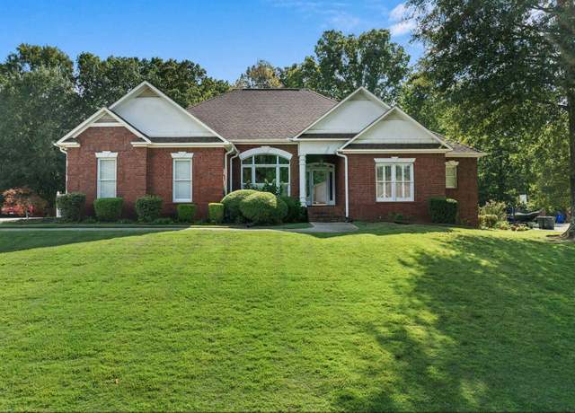 Property at 158 Stoney Creek Dr, Florence, AL, 5 beds, 3.5 baths