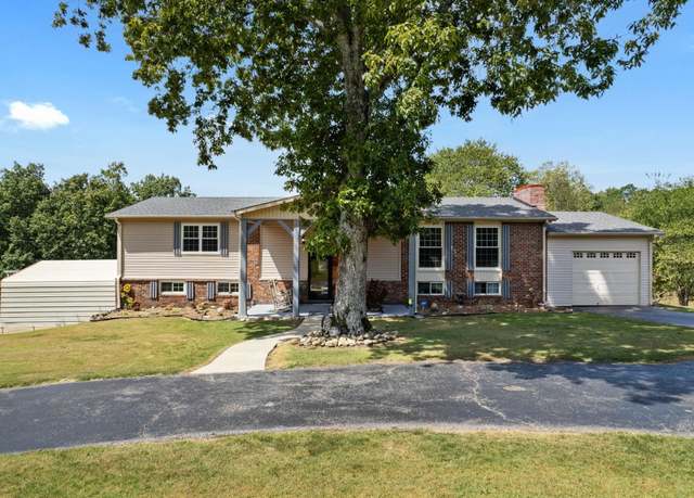 Property at 8011 Co Rd 61, Florence, AL, 4 beds, 3 baths