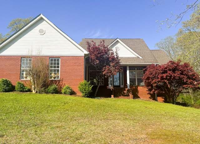 Property at 11760 Hwy 157, Florence, AL, 3 beds, 2.5 baths