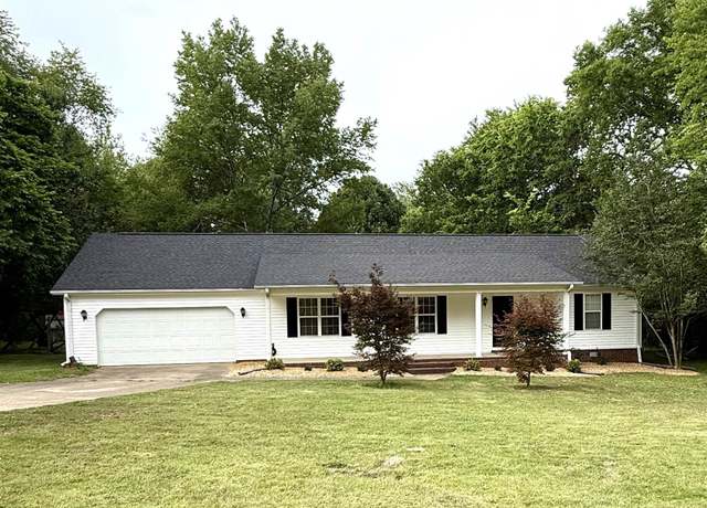 Property at 1775 Co Rd 124, Florence, AL, 3 beds, 2 baths