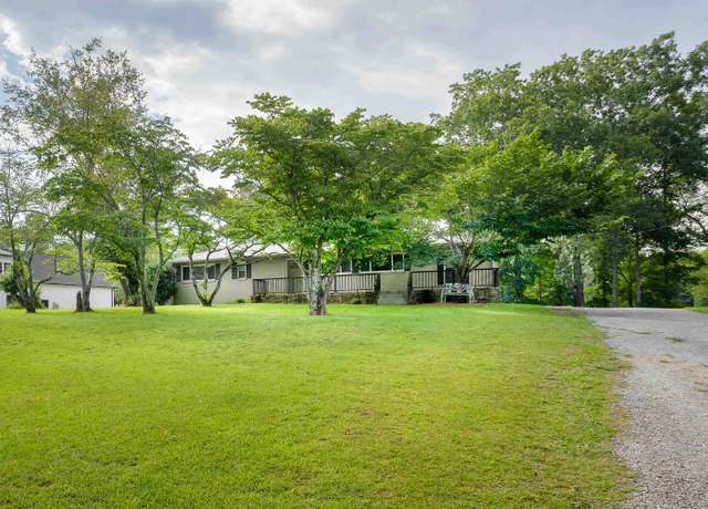 Property at 3074 Co Rd 63, Killen, AL, 4 beds, 2 baths