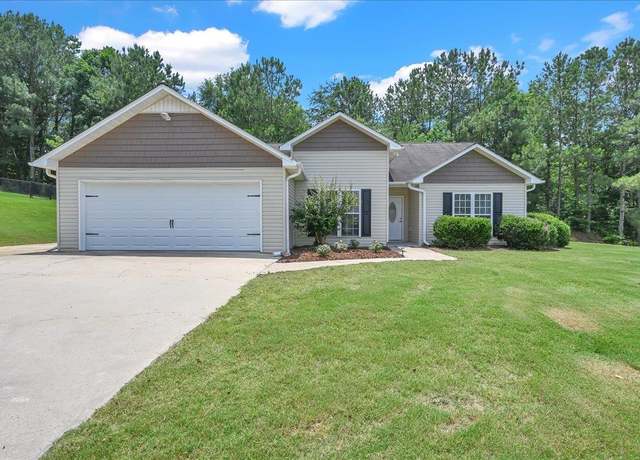 Property at 110 White Oak Cir, Cullman, AL, 3 beds, 2 baths