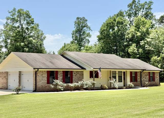 Property at 241 Bama Rd, Hamilton, AL, 3 beds, 2 baths