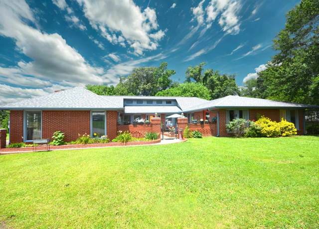 Property at 157 Co Rd 701, Cullman, AL, 2 beds, 2 baths