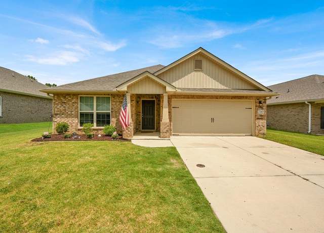 Property at 2165 Mcafee Rd NE, Cullman, AL, 4 beds, 3 baths