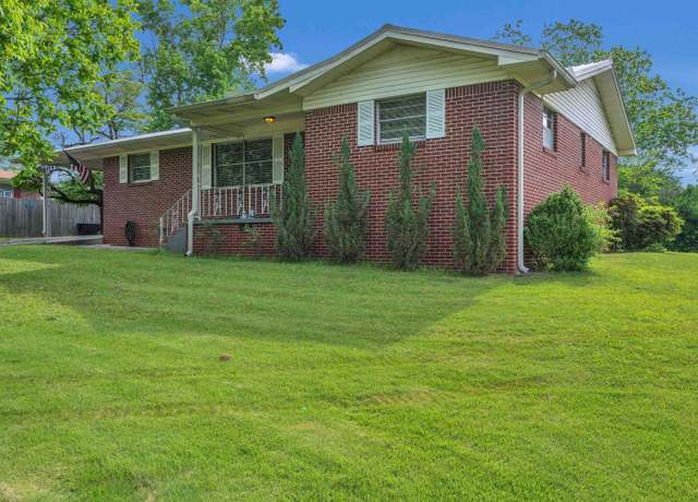 Property at 1006 Morgan Ave, Cullman, AL, 3 beds, 2 baths