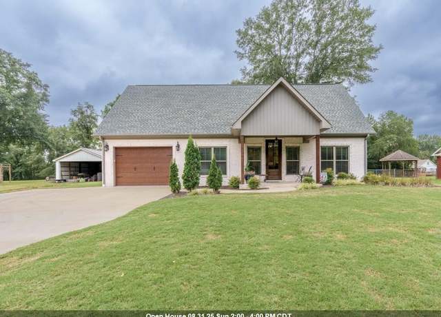 Property at 1096 Raintree Dr, Tuscumbia, AL, 4 beds, 3 baths