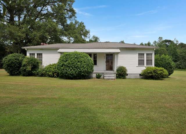 Property at 240 Wesley Ave N, Cullman, AL, 3 beds, 1 bath