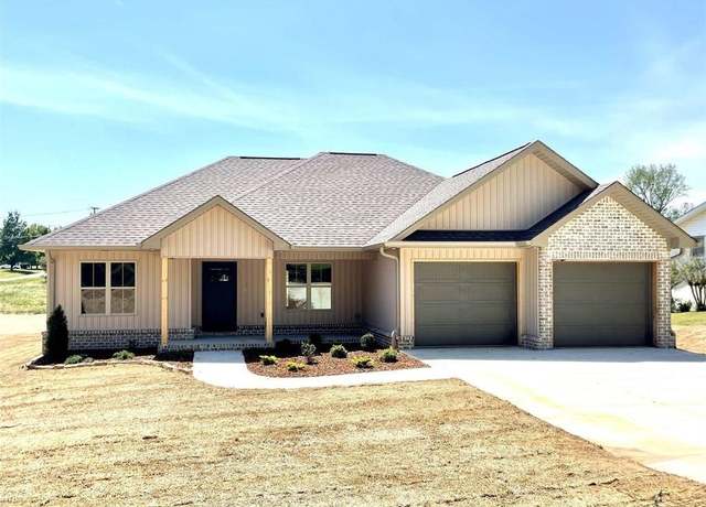 Property at 96 Vaughn Ave, Killen, AL, 3 beds, 2 baths
