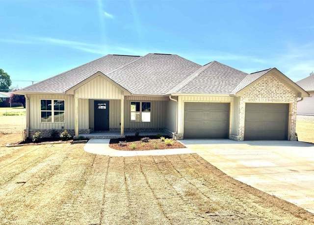 Property at 108 Vaughn Ave, Killen, AL, 3 beds, 2 baths