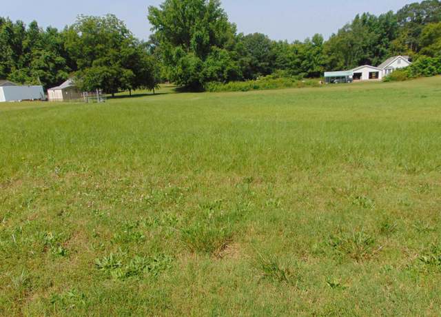 Property at 770 River Ln, Tuscumbia, AL